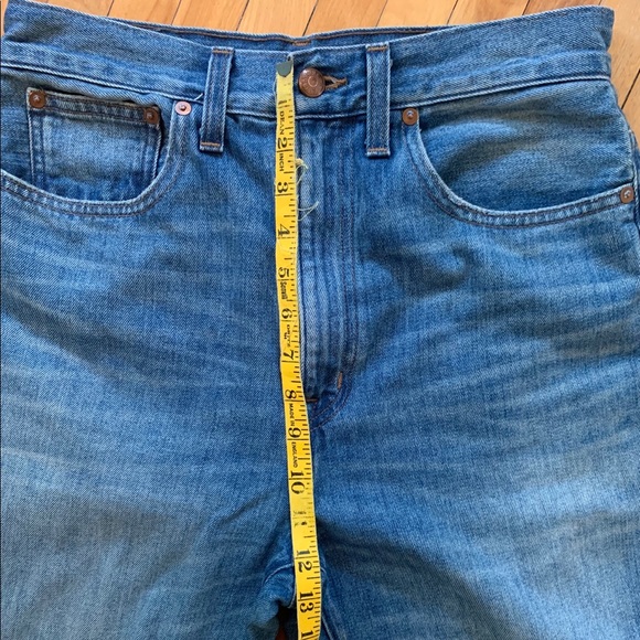 Rivet & Thread Distressed Vintage Jeans - Picture 6 of 9